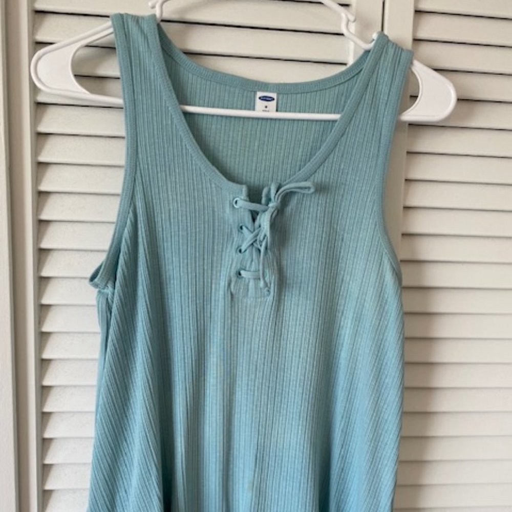 Old Navy Blue Lace Front Shirt Size M